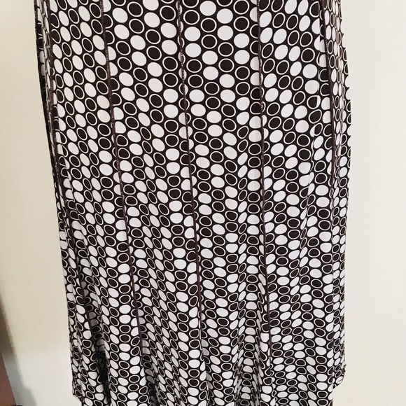 Studio sleeveless dress size: 8 - Picture 4 of 11